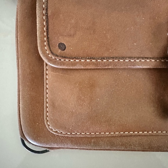 Vintage Coach wristlet leather tan wallet - Picture 3 of 10